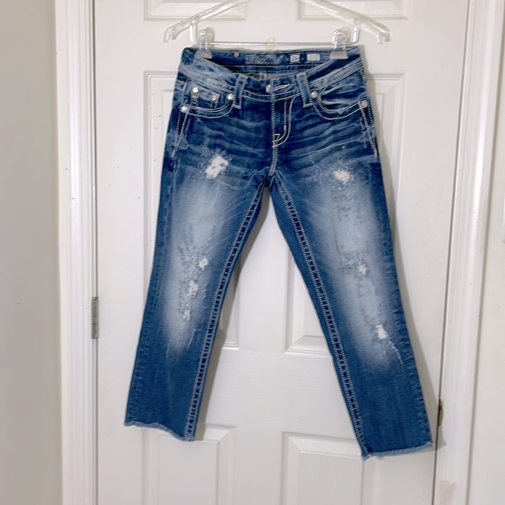 Miss Me Distressed Blue Jeans Mid-Rise Size 26